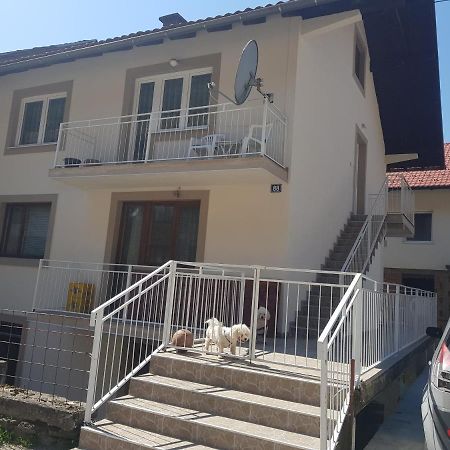 דירות פוצ'ה Apartman Lara 2 מראה חיצוני תמונה