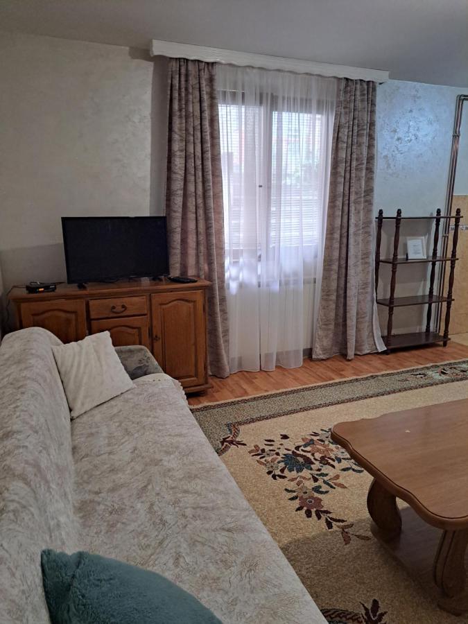 דירות פוצ'ה Apartman Lara 2 מראה חיצוני תמונה